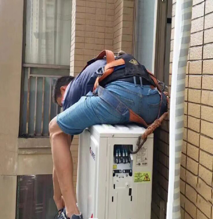 石泉空调移机